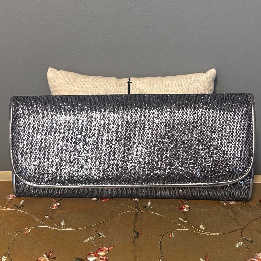 Aldo Silver Glitter Clutch